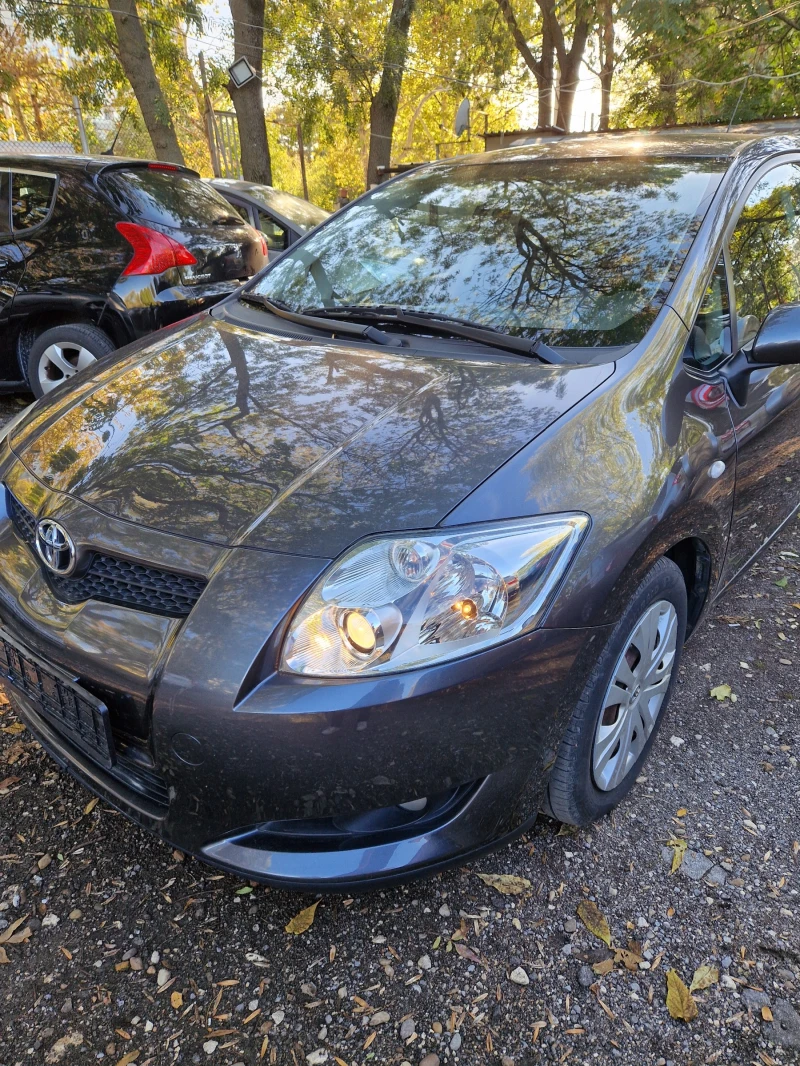 Toyota Auris Италия, снимка 3 - Автомобили и джипове - 47438956