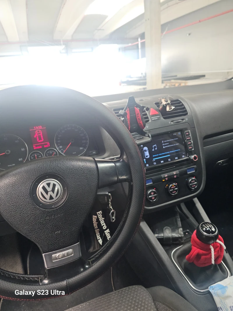 VW Golf 2.0 d, снимка 7 - Автомобили и джипове - 47589071