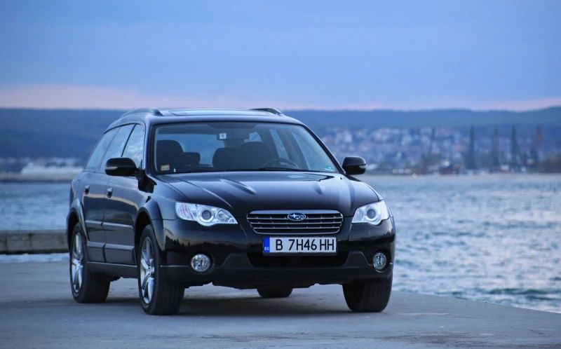 Subaru Outback, снимка 3 - Автомобили и джипове - 48113123