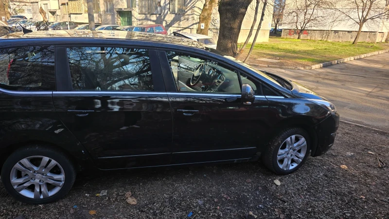 Peugeot 5008, снимка 3 - Автомобили и джипове - 48621530