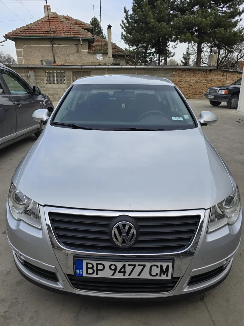 VW Passat B6, снимка 1 - Автомобили и джипове - 49599307