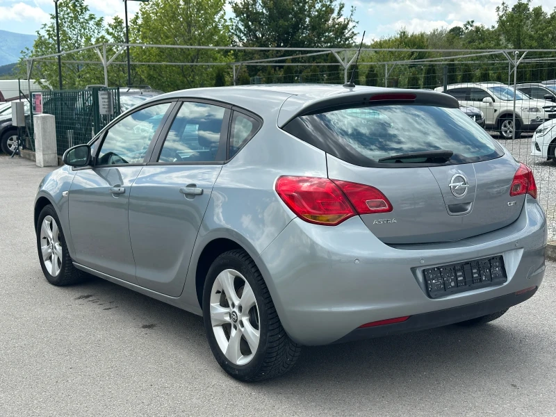 Opel Astra 1.7cdti, снимка 4 - Автомобили и джипове - 50360533