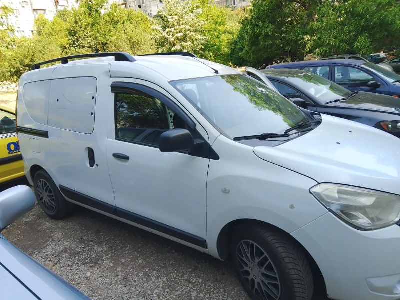 Dacia Dokker Ван, снимка 2 - Автомобили и джипове - 52073887