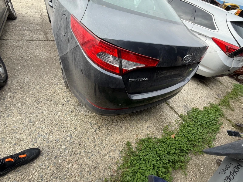 Kia Optima 1.7 d, снимка 3 - Автомобили и джипове - 52661903