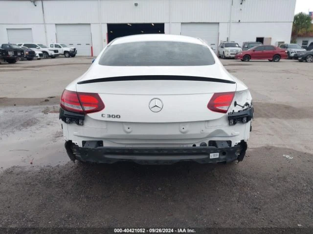 Mercedes-Benz C 300 DIGITAL DASH* KEYLESS* 360 CAMERA* SUNROOF* ADAPTI, снимка 6 - Автомобили и джипове - 47469932