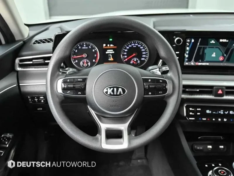 Kia K5 3Rd Generation 2.0 Trendy, снимка 13 - Автомобили и джипове - 55901758