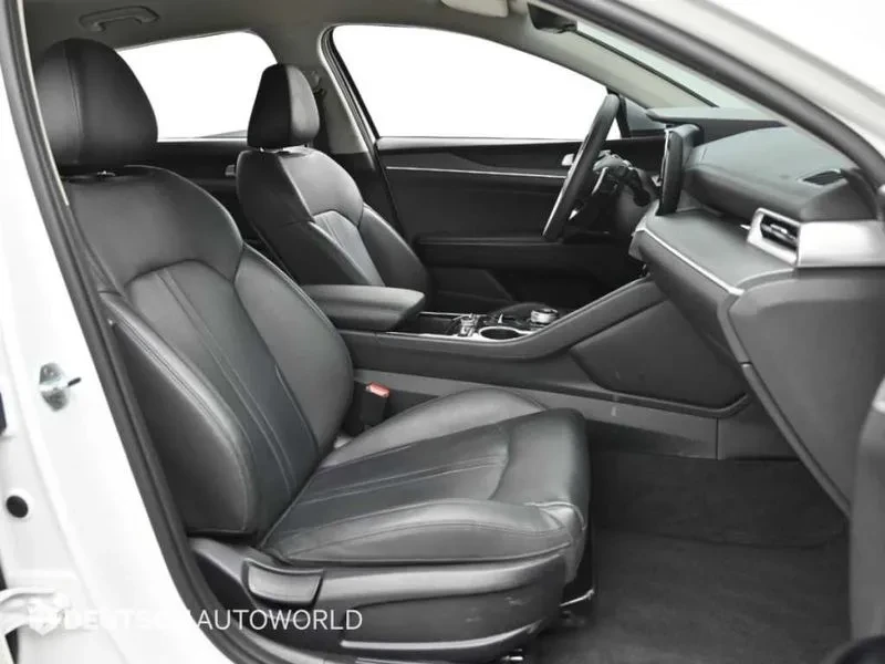 Kia K5 3Rd Generation 2.0 Trendy, снимка 10 - Автомобили и джипове - 55901758