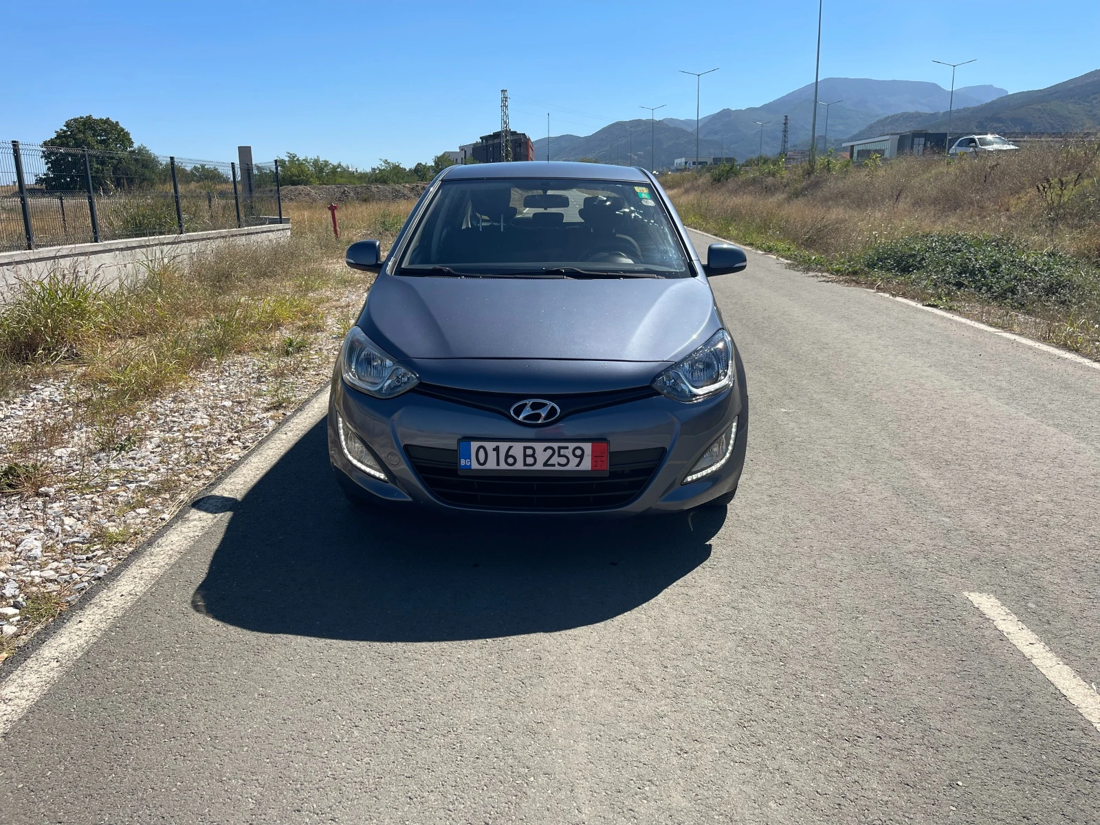 Hyundai I20 1.4 6-Speed Швейцария, снимка 1