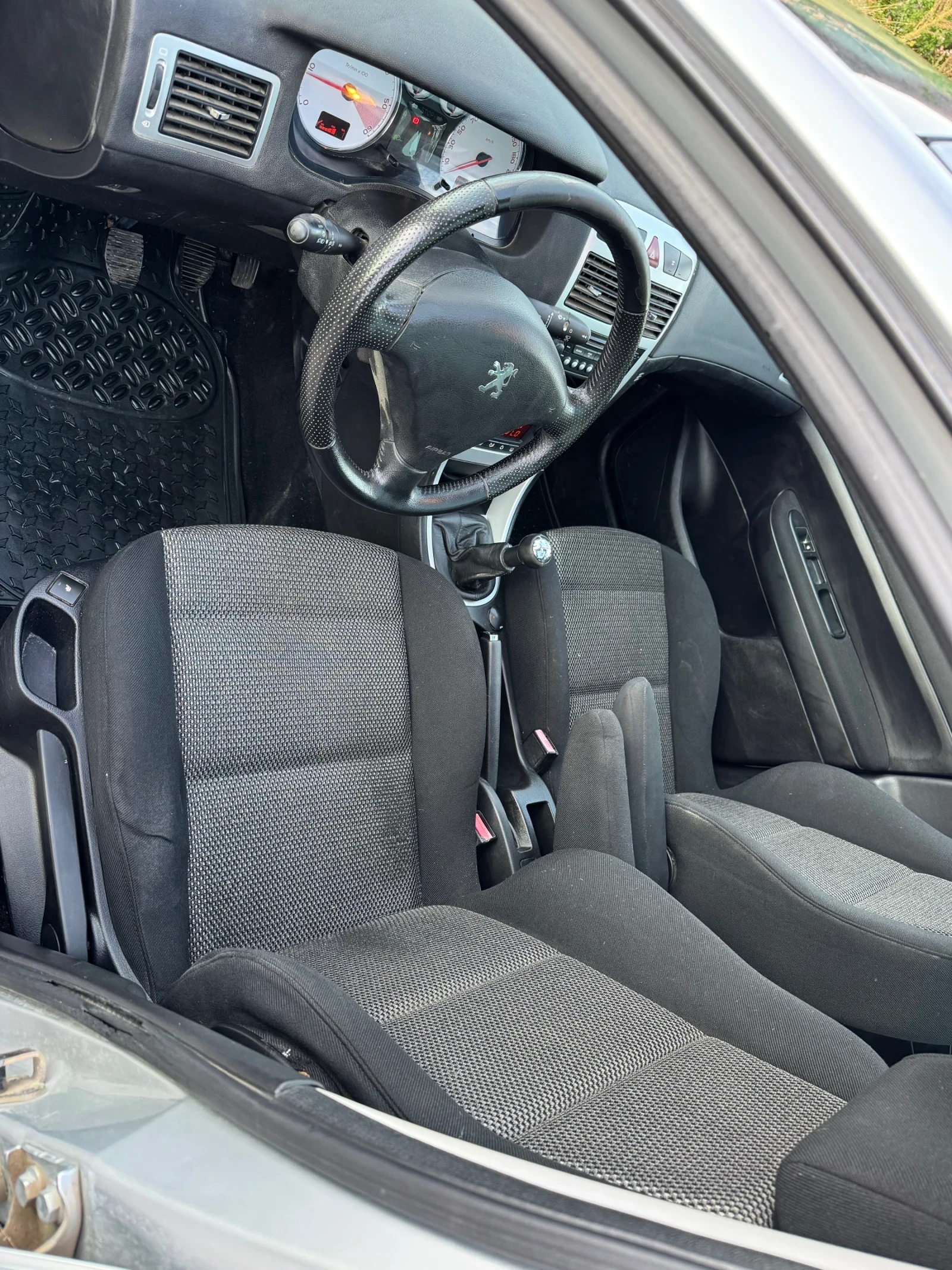 Peugeot 307 1.6 HDI 109 k.s - изображение 10