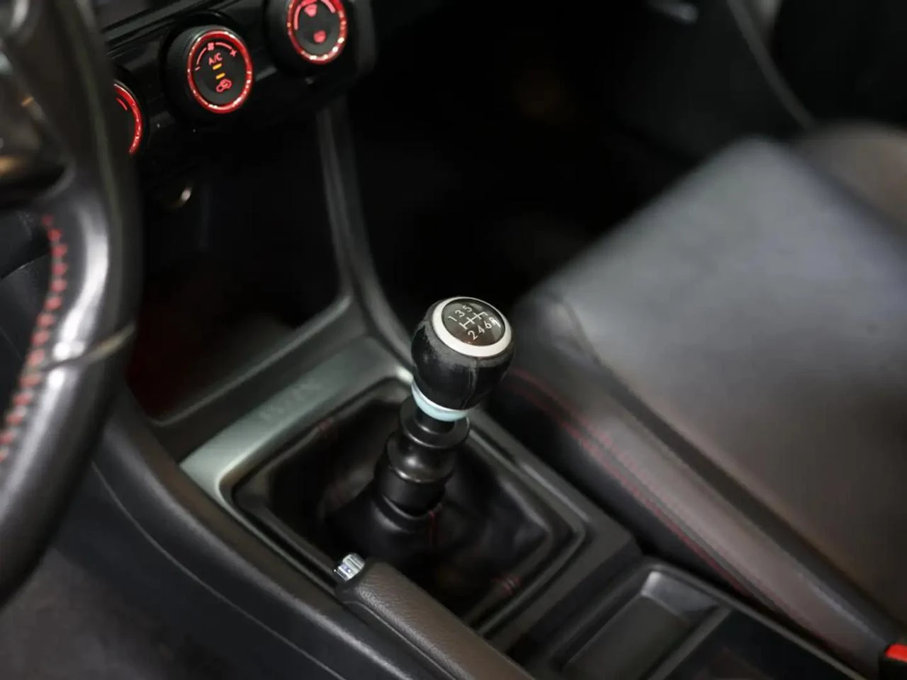 Subaru WRX Harman Kardon* carplay* Camera* * Sport Tec | Mobile.bg   13