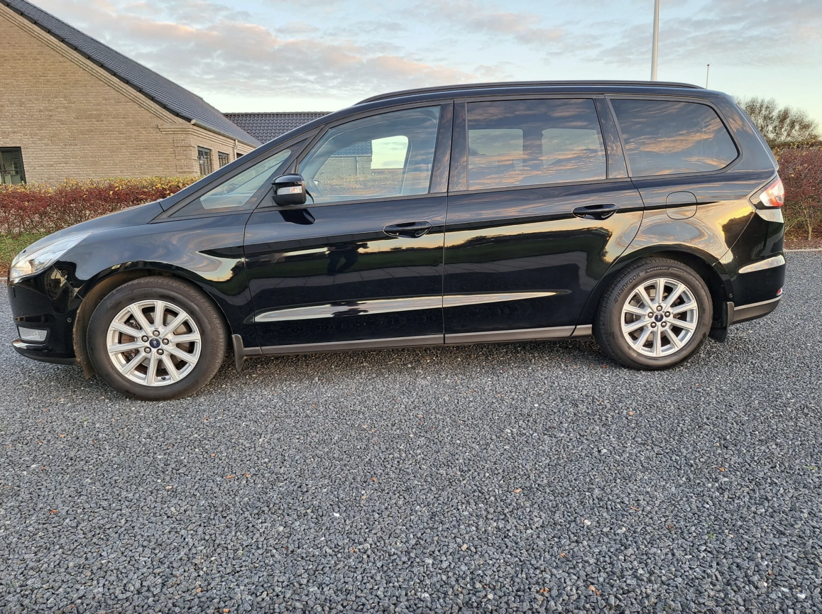 Ford Galaxy Trend Attack 150hp 6g, снимка 12 - Автомобили и джипове - 53841663