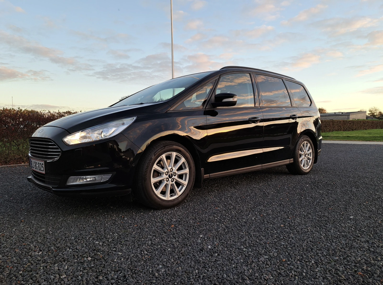 Ford Galaxy Trend Attack 150hp 6g, снимка 2 - Автомобили и джипове - 53841663