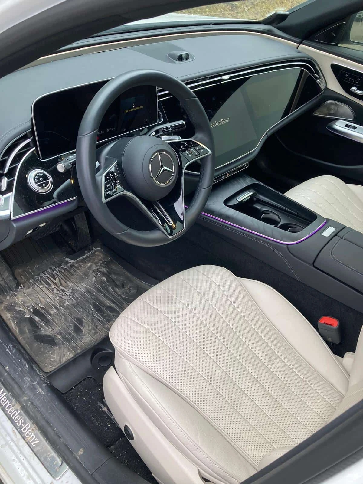 Mercedes-Benz E 350 4MATIC * ДИСТРОНИК* 360 КАМЕРА* ОБДУХВАНЕ* , снимка 8 - Автомобили и джипове - 53964814