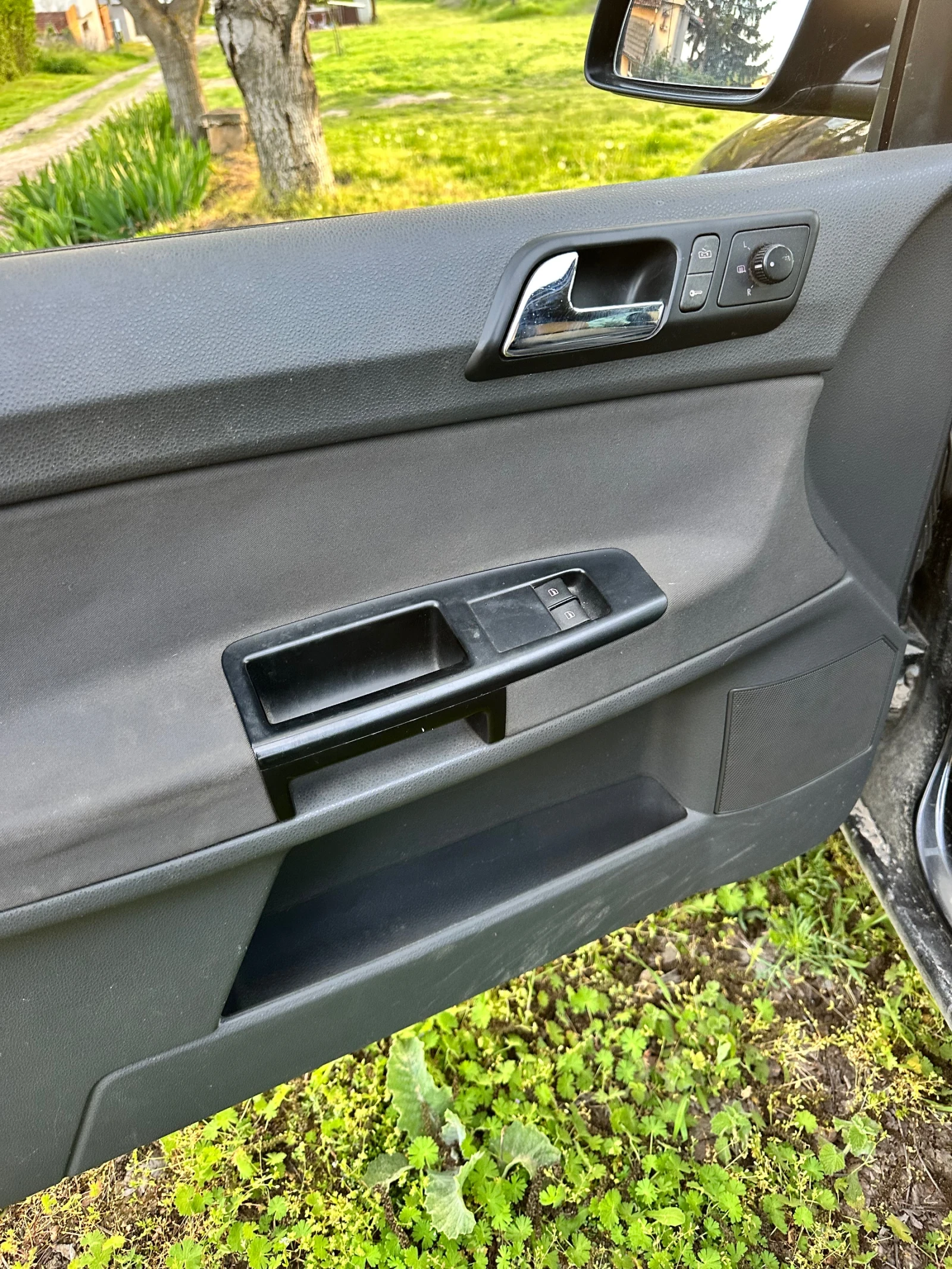 VW Polo, снимка 8 - Автомобили и джипове - 54411465