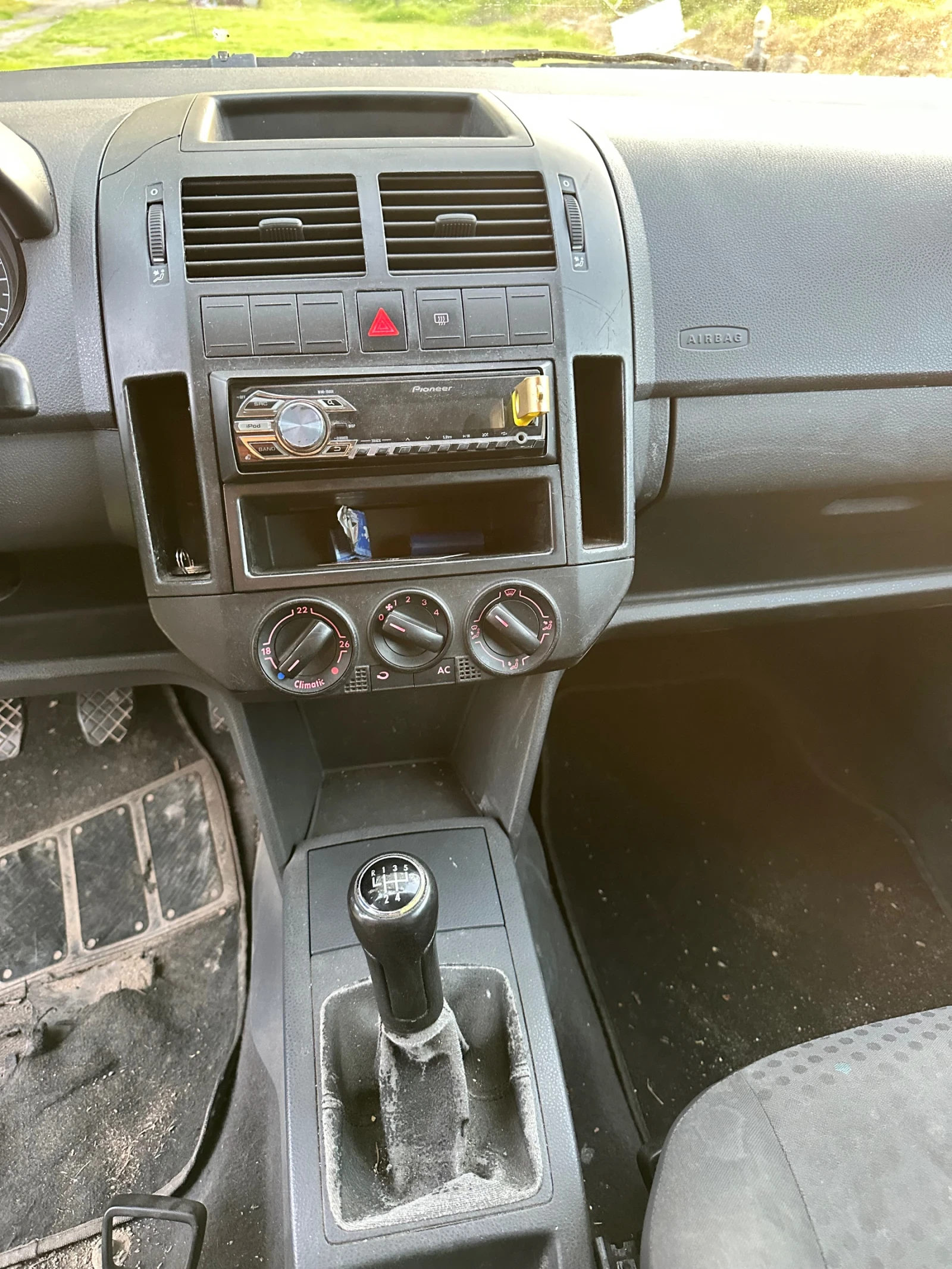 VW Polo, снимка 7 - Автомобили и джипове - 54411465
