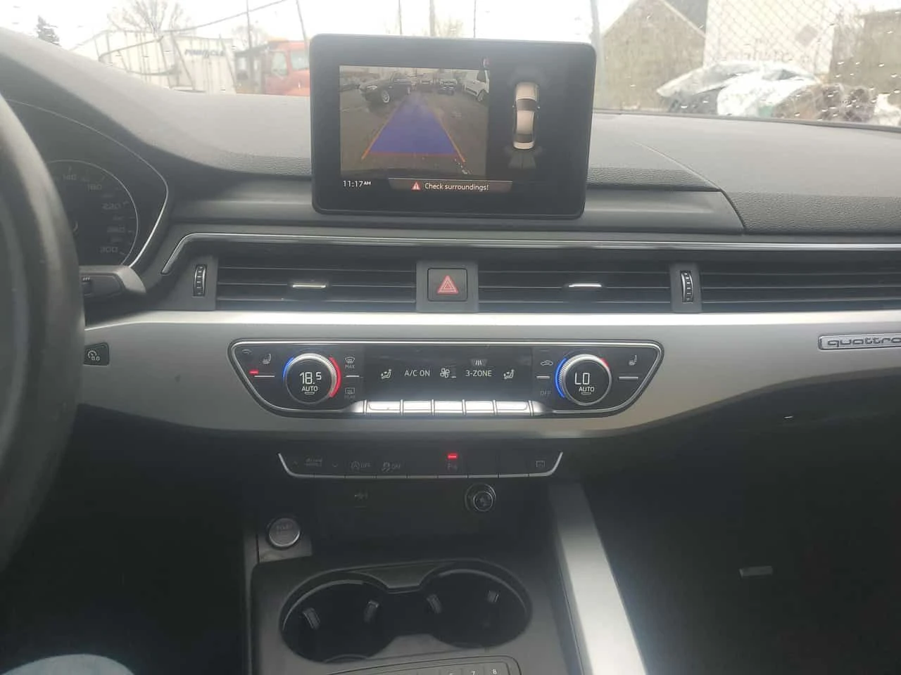 Audi A4 * 2.0 TFSI Komfort S tronic * КАМЕРА* ПОДГРЕВ* , снимка 8 - Автомобили и джипове - 54466889