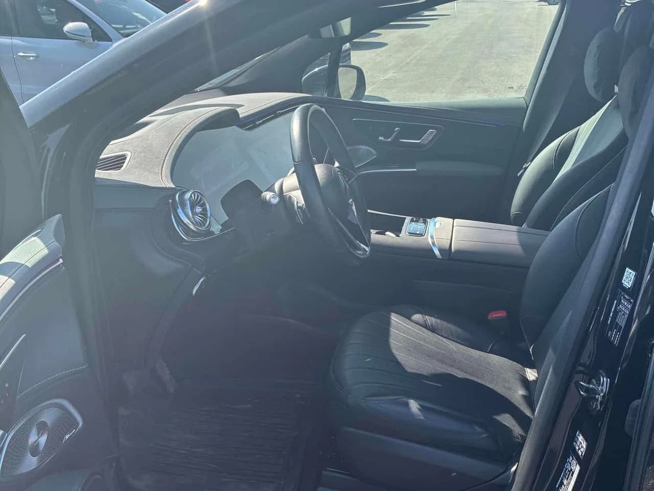 Mercedes-Benz EQS 580/ПАНОРАМА/ДИСТРОНИК/360 КАМЕРИ/HUD, снимка 7 - Автомобили и джипове - 54628614