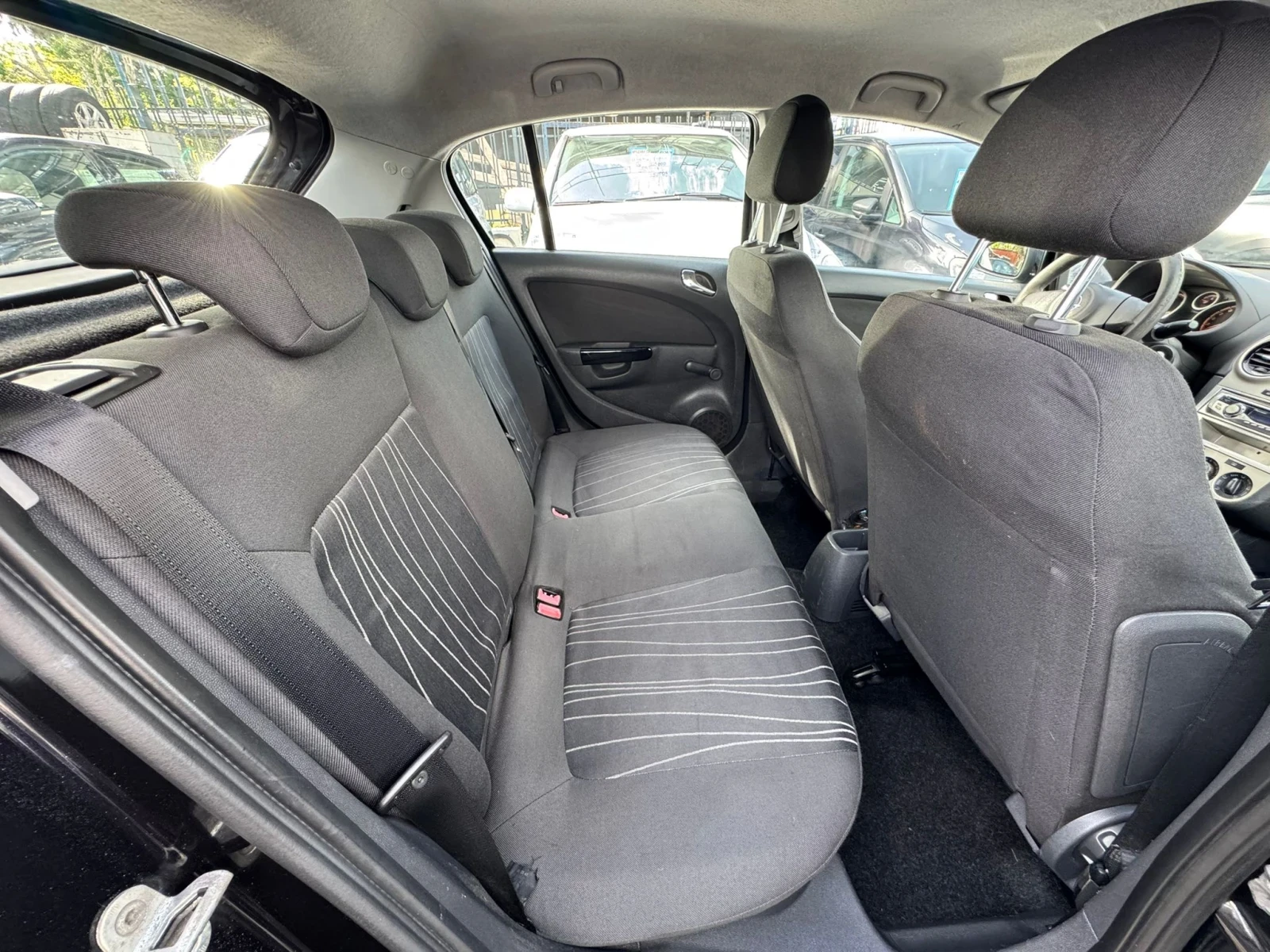 Opel Corsa 1.3CDTi/KLIMA, снимка 13 - Автомобили и джипове - 54676049