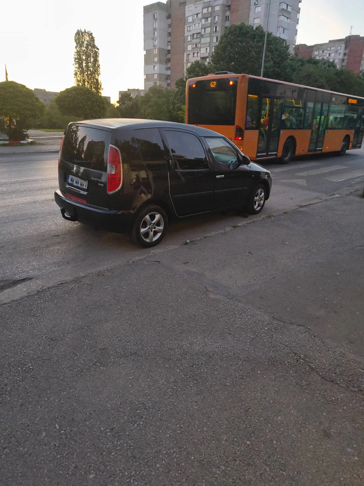 Skoda Roomster 1.9TDI, снимка 4 - Автомобили и джипове - 54857703