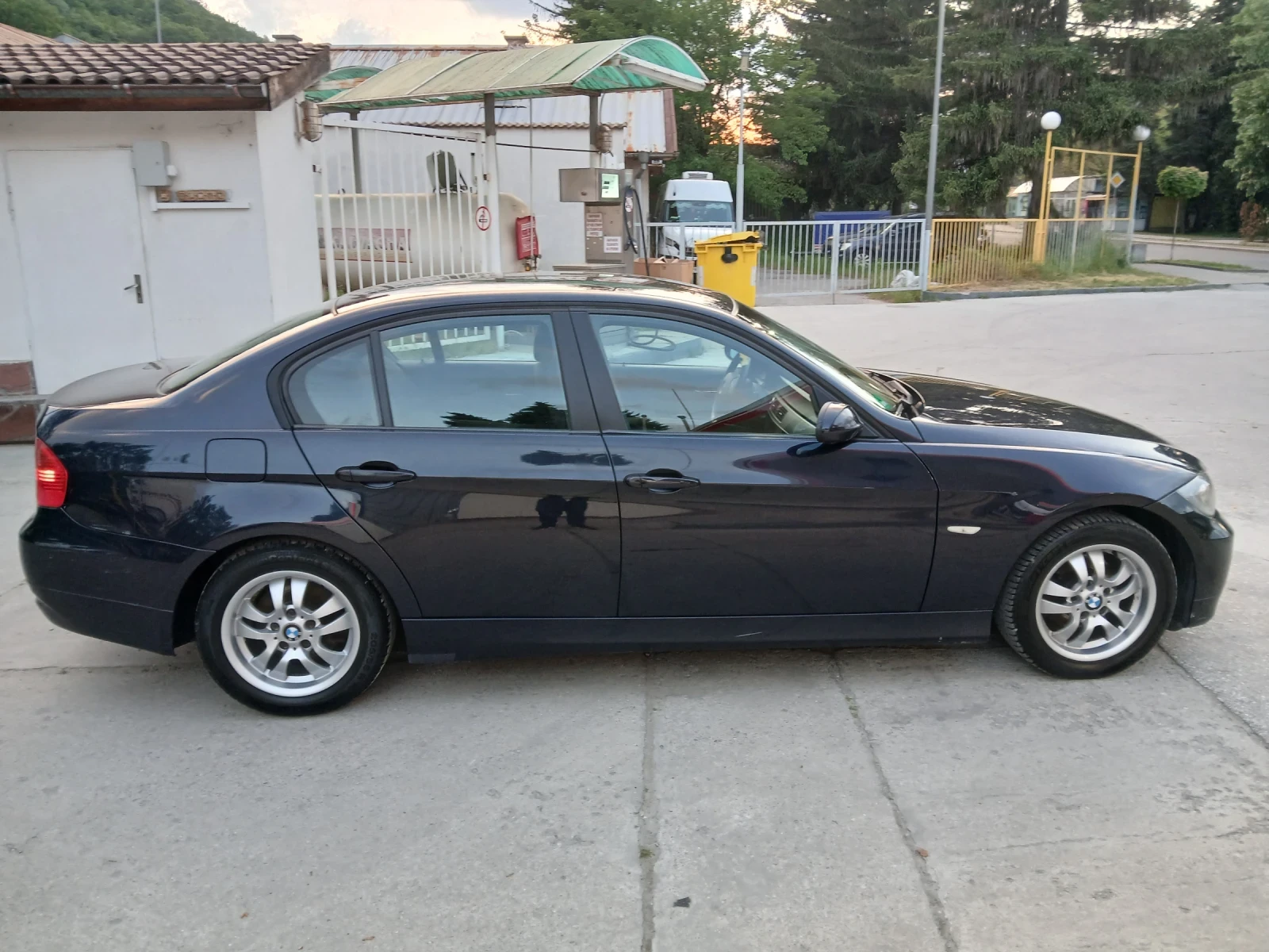 BMW 320 E-90, снимка 7 - Автомобили и джипове - 55438615