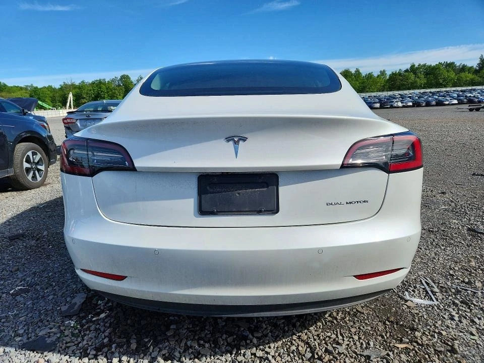 Tesla Model 3, снимка 6 - Автомобили и джипове - 54959513