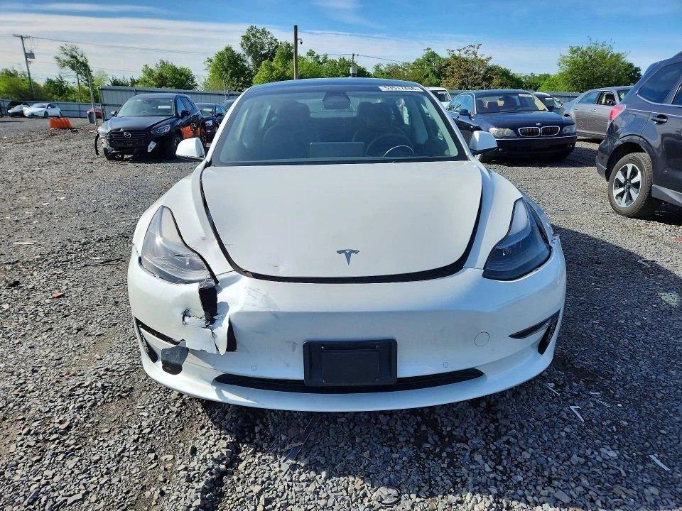 Tesla Model 3, снимка 5 - Автомобили и джипове - 54959513