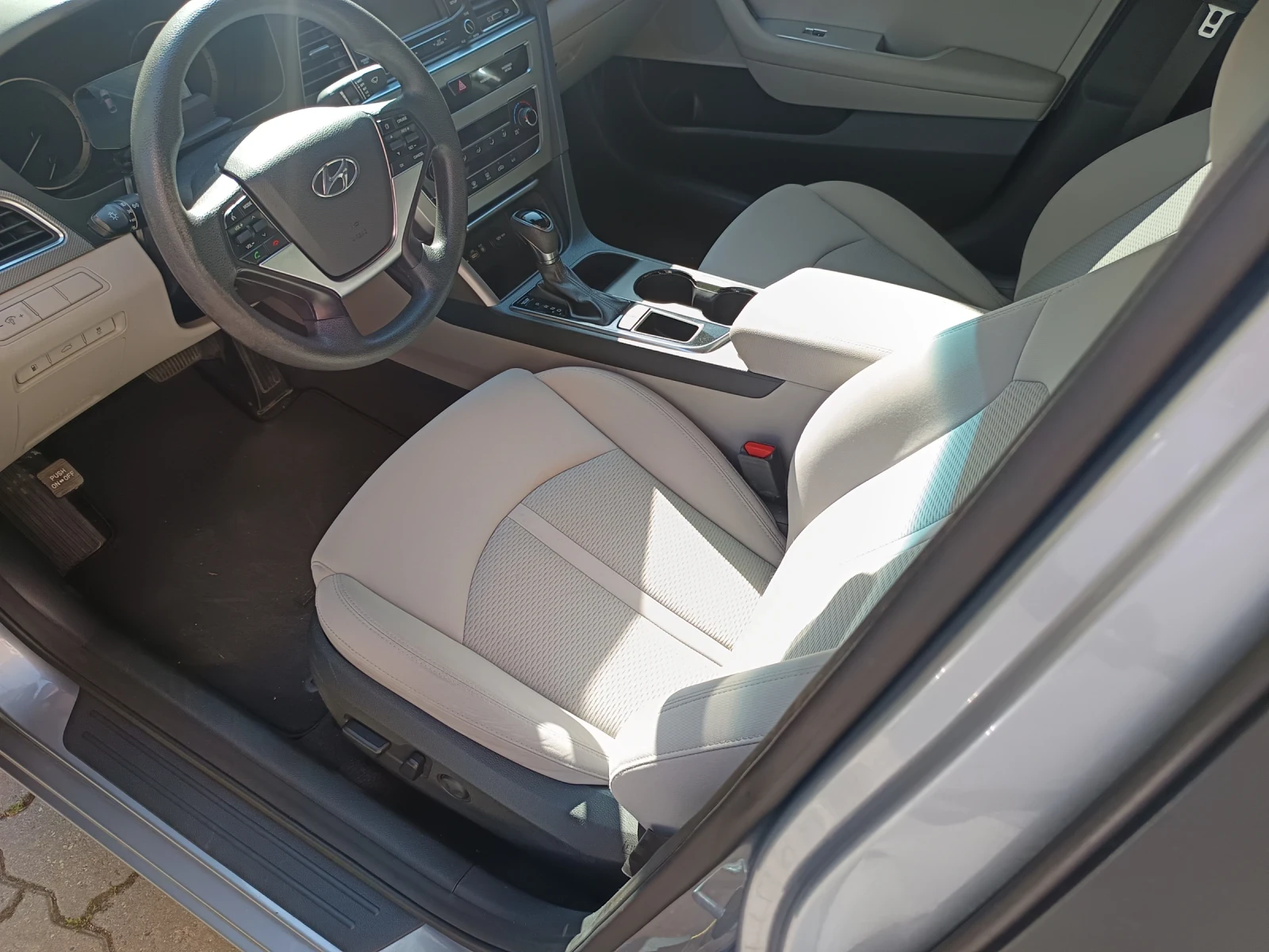 Hyundai Sonata Уникат!Автоматик, реални килиметри, снимка 8 - Автомобили и джипове - 55085977
