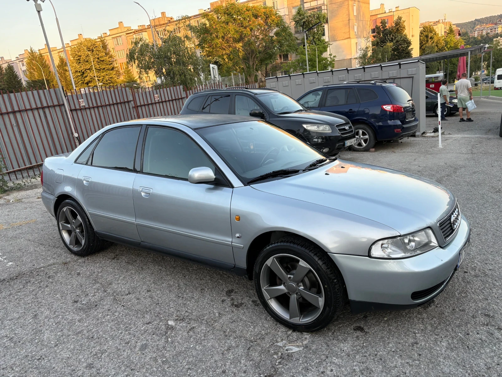 Audi A4, снимка 3 - Автомобили и джипове - 55093390