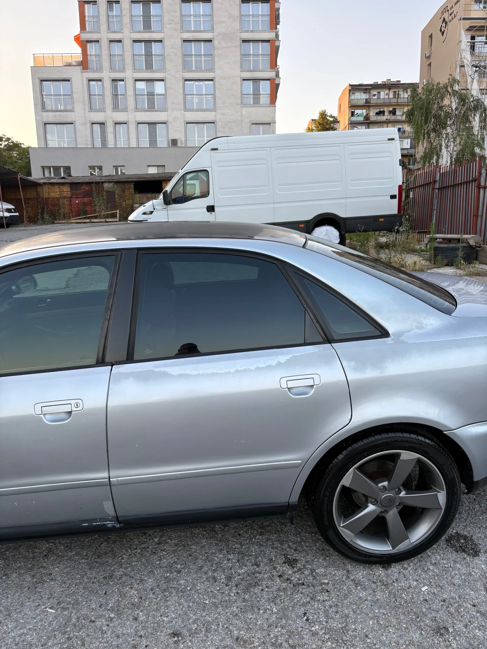 Audi A4, снимка 7 - Автомобили и джипове - 55093390