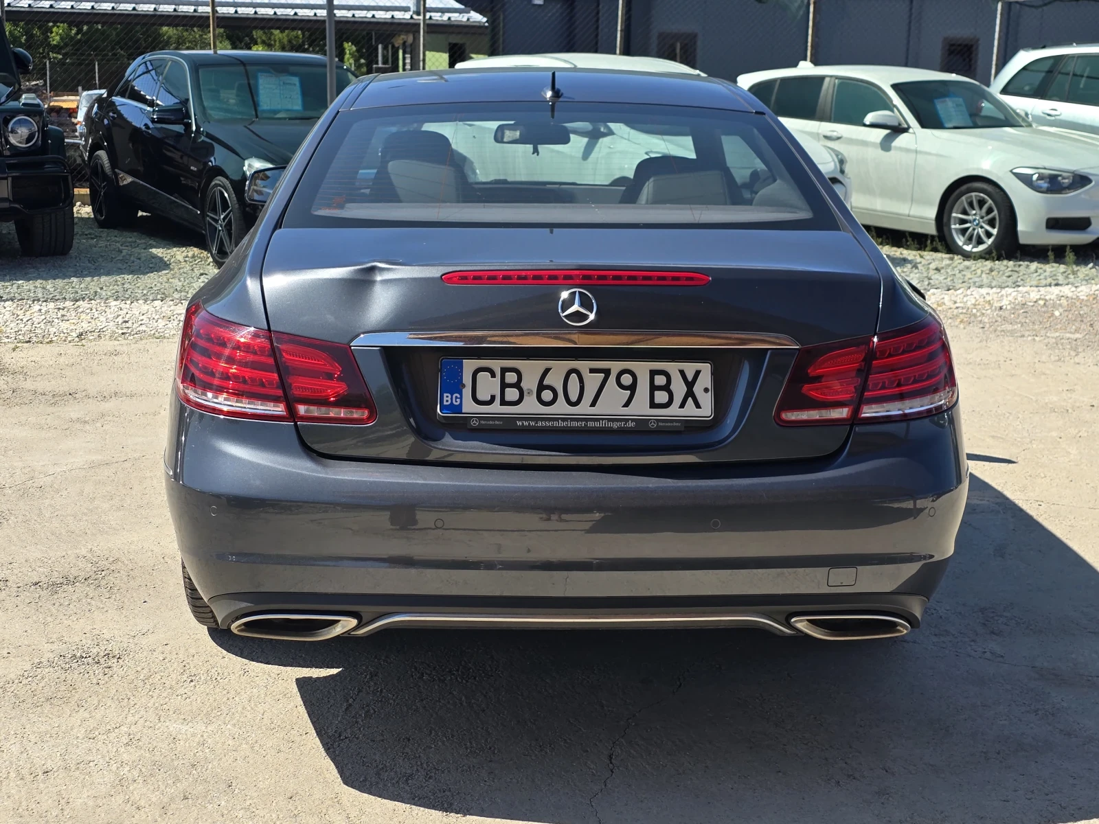 Mercedes-Benz E 220 Топ състояние лизинг, снимка 5 - Автомобили и джипове - 55275445