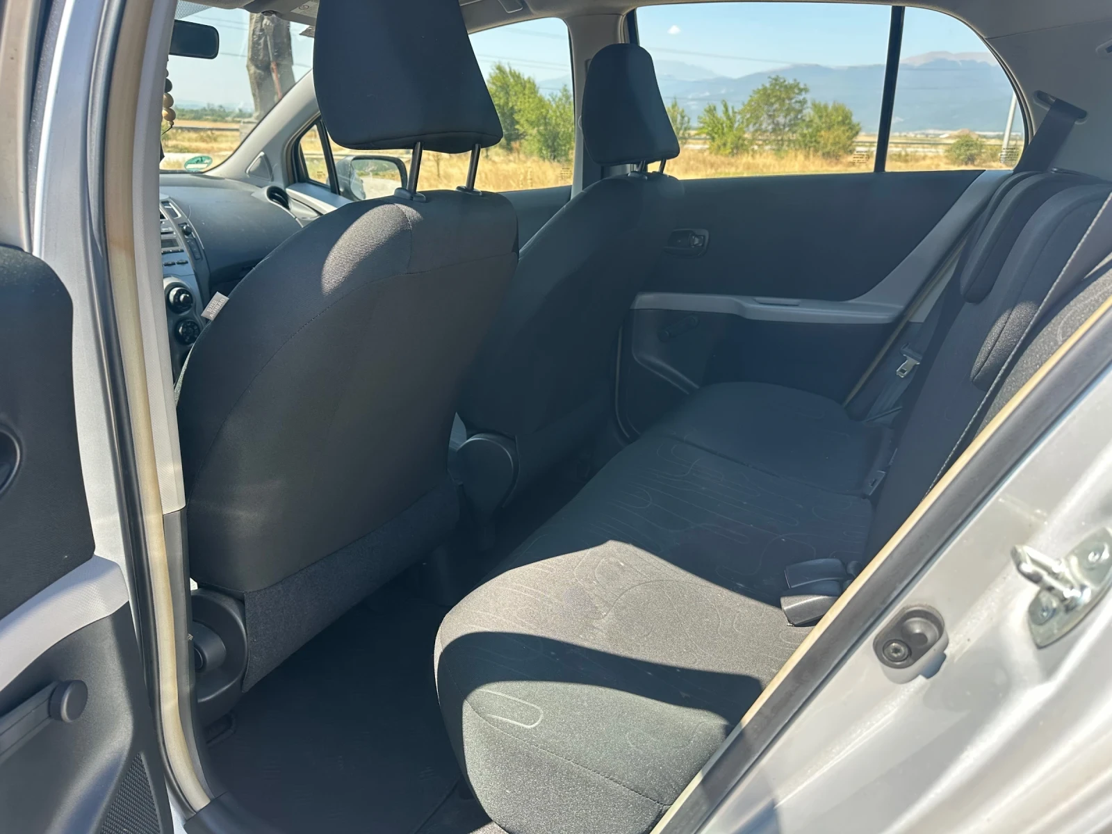Toyota Yaris 1.3VVTI FACE | Mobile.bg � ����������� 10