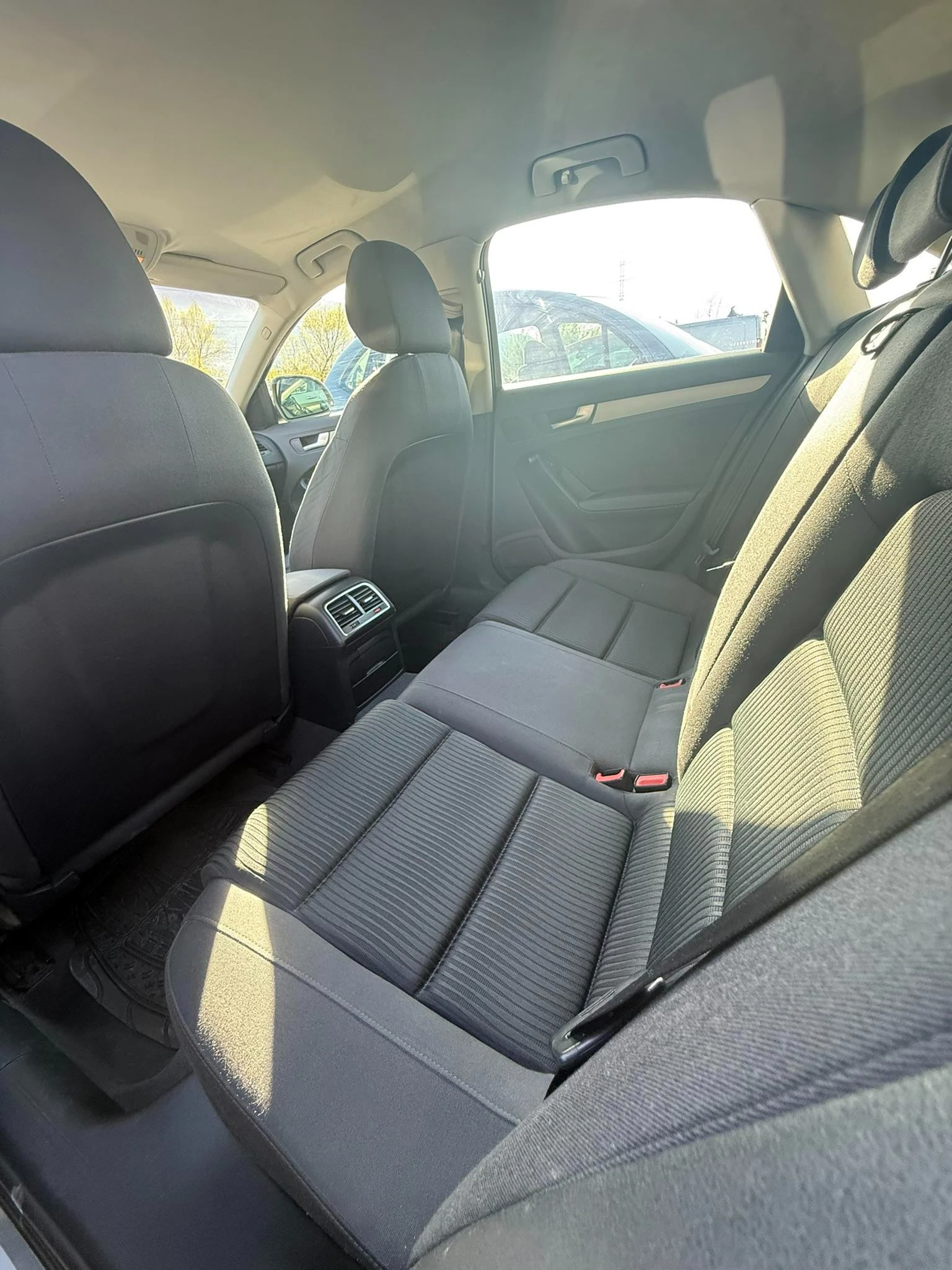 Audi A4 B8 8K 1.8 TFSI Multitronic, снимка 11 - Автомобили и джипове - 55974844