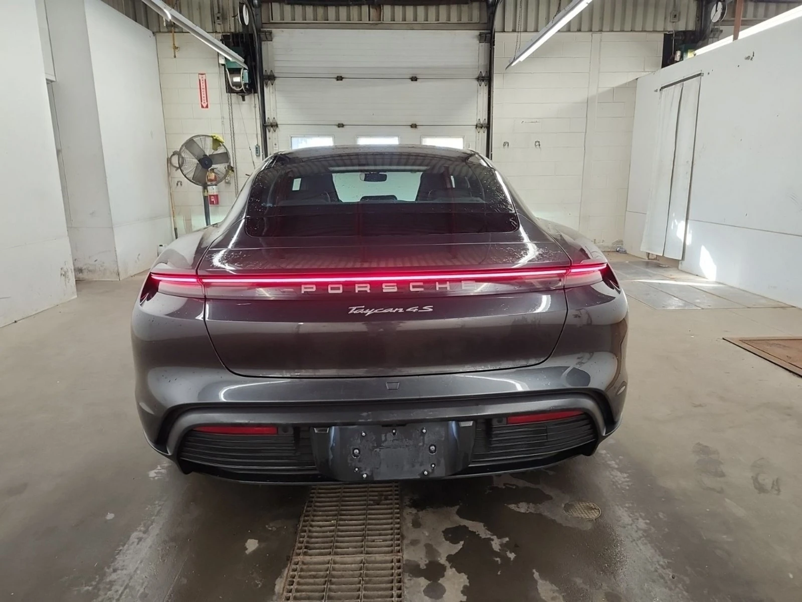 Porsche Taycan 4S* Performance Battery* , снимка 5 - Автомобили и джипове - 56239275