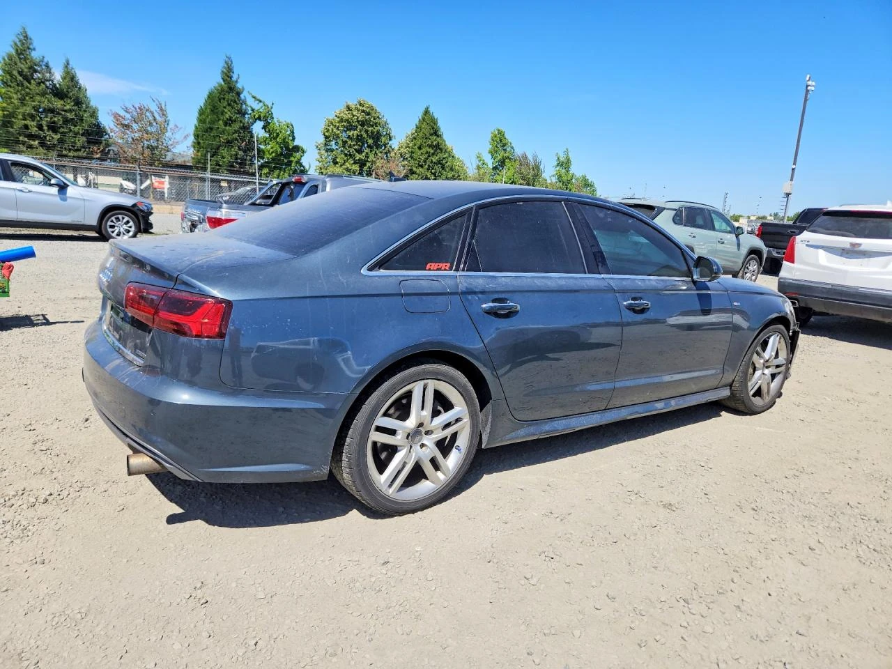 Audi A6 2.0l Premium Plus, снимка 3 - Автомобили и джипове - 56349233
