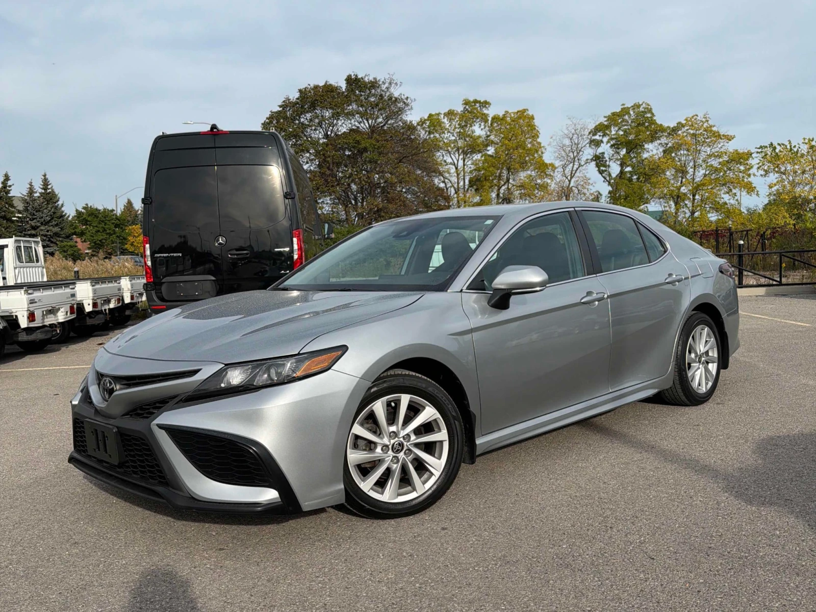 Toyota Camry SE / АВТОКРЕДИТ