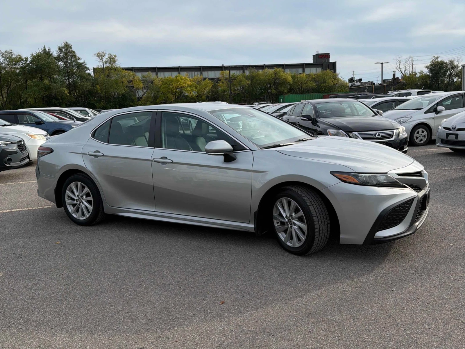 Toyota Camry SE / ���������� | Mobile.bg � ����������� 4