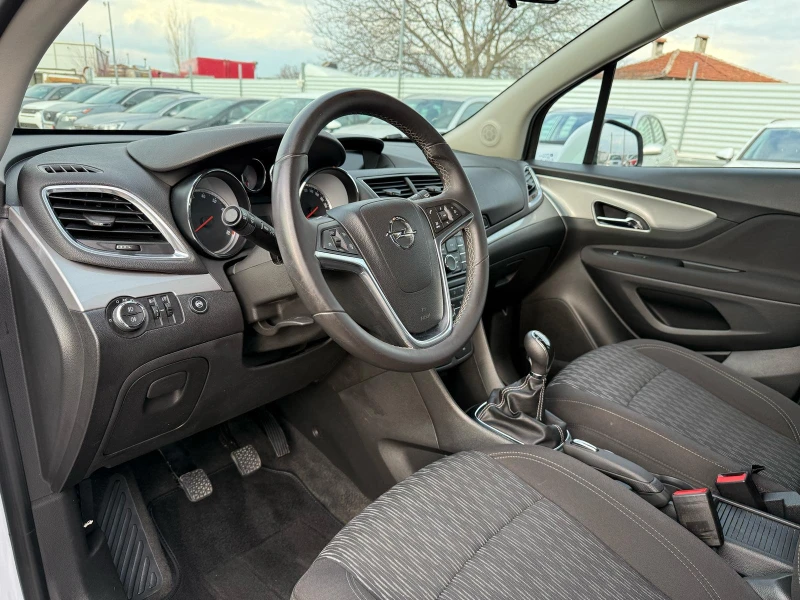 Opel Mokka 1.6 LPG 158х.км Без Аналог, снимка 9 - Автомобили и джипове - 49315838