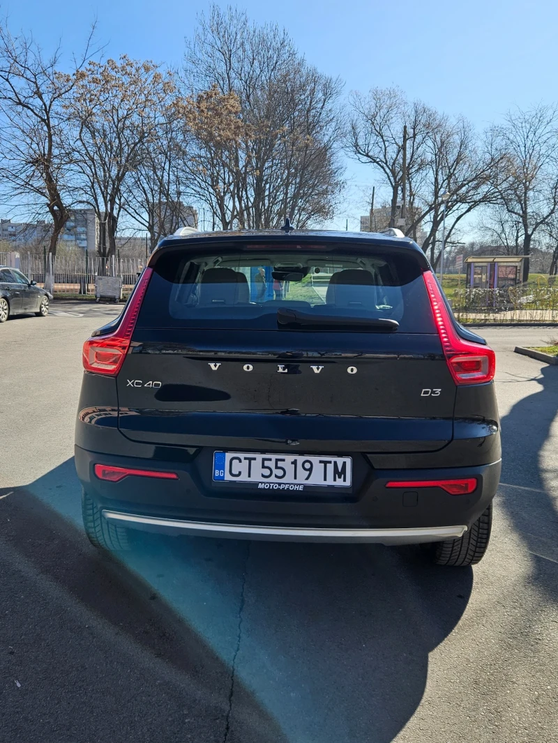 Volvo XC40 2.0  150ks, снимка 3 - Автомобили и джипове - 49416344