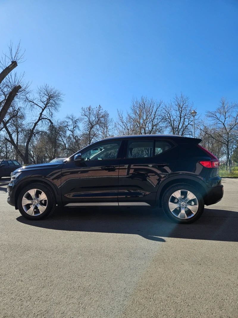 Volvo XC40 2.0  150ks, снимка 1 - Автомобили и джипове - 49416344