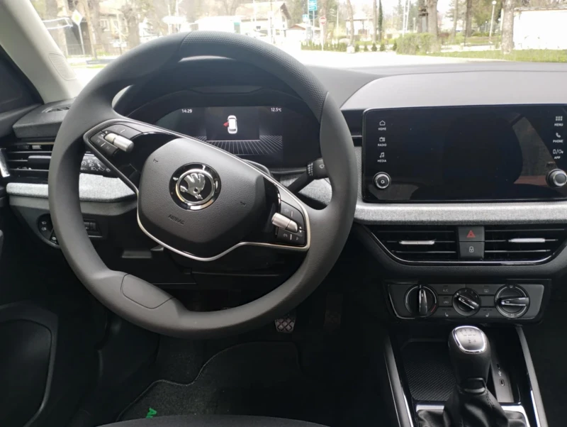 Skoda Kamiq 1.OTSI, снимка 9 - Автомобили и джипове - 50851854