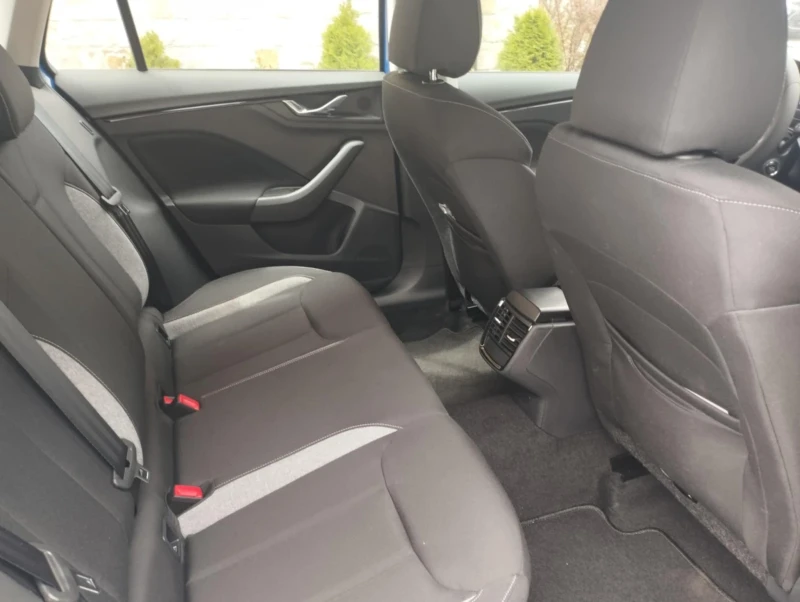 Skoda Kamiq 1.OTSI, снимка 13 - Автомобили и джипове - 50851854