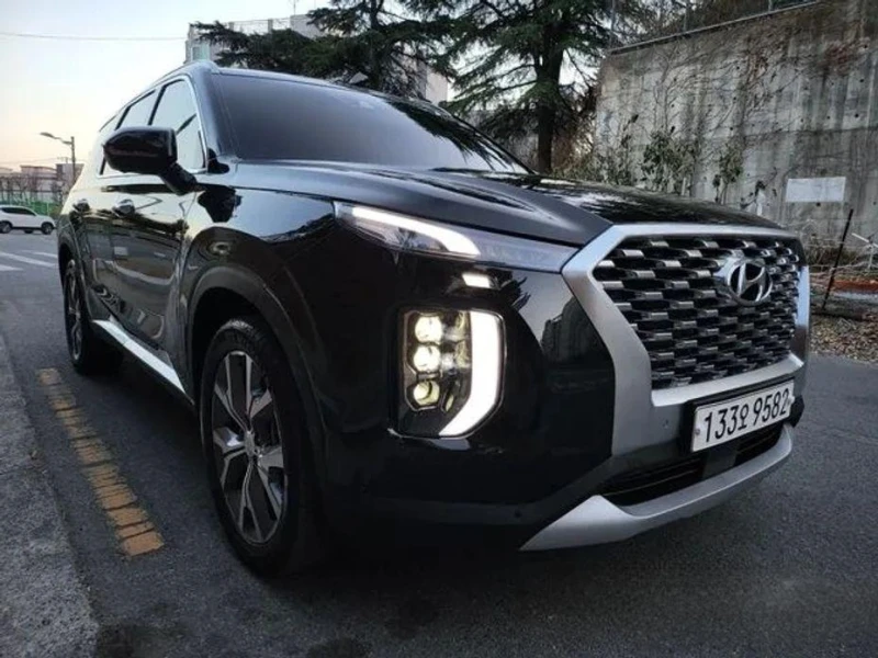 Hyundai Palisade Diesel 2.2 4WD Prestige, снимка 2 - Автомобили и джипове - 52070130