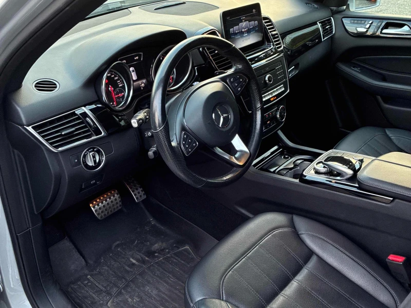 Mercedes-Benz GLE 400 * * CARFAX * * АВТО КРЕДИТ * * , снимка 6 - Автомобили и джипове - 52457380