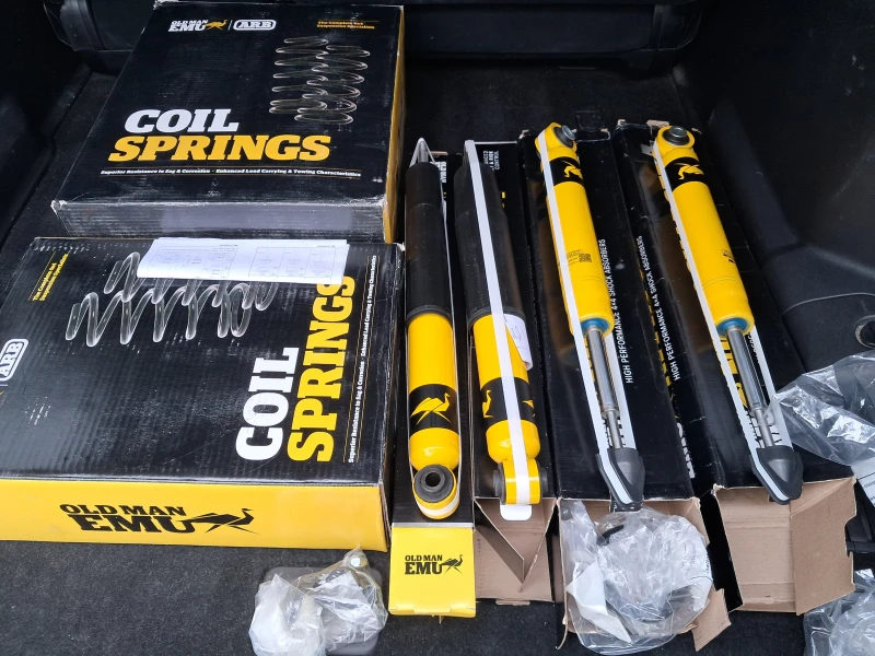 Mitsubishi Pajero 3.2 DI-DC-167000 км.ПЪЛНА СЕРВИЗНА ИСТОРИЯ, снимка 14 - Автомобили и джипове - 53023374