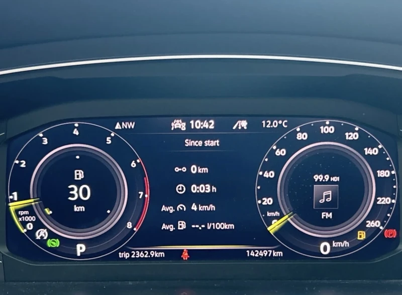 VW Tiguan R-LINE * * COMFORTLINE * * 1 СОБСТВЕНИК * * КАМЕРА, снимка 5 - Автомобили и джипове - 53128201