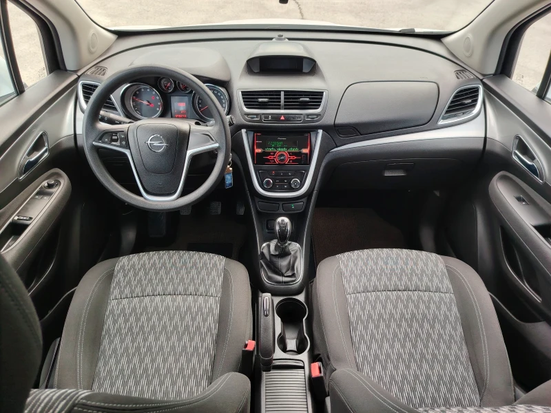 Opel Mokka 1.6 БЕНЗИН, снимка 16 - Автомобили и джипове - 53570871