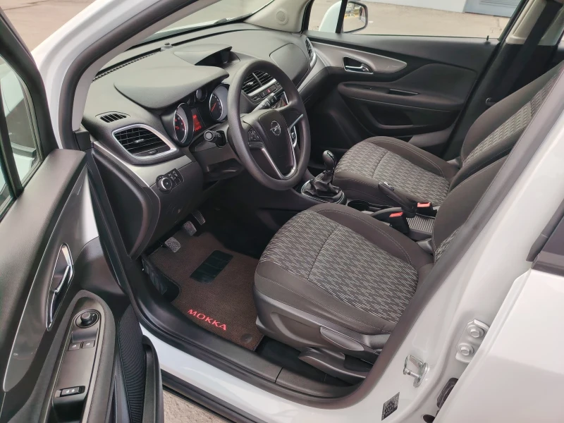 Opel Mokka 1.6 БЕНЗИН, снимка 10 - Автомобили и джипове - 53570871