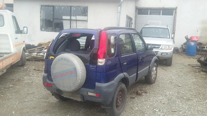 Daihatsu Terios 3 броя, снимка 2 - Автомобили и джипове - 34281506