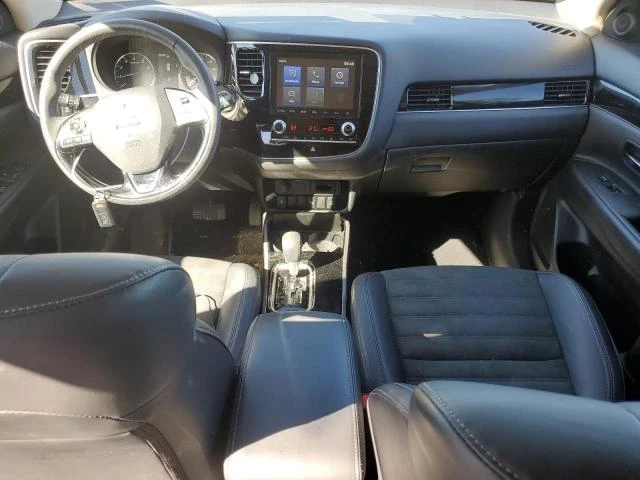 Mitsubishi Outlander 2.4 SPECIAL EDITION 4X4 7места JA4AZ3A36LZ048312, снимка 7 - Автомобили и джипове - 47558615