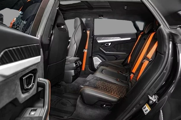 Lamborghini Urus, снимка 8 - Автомобили и джипове - 54228040